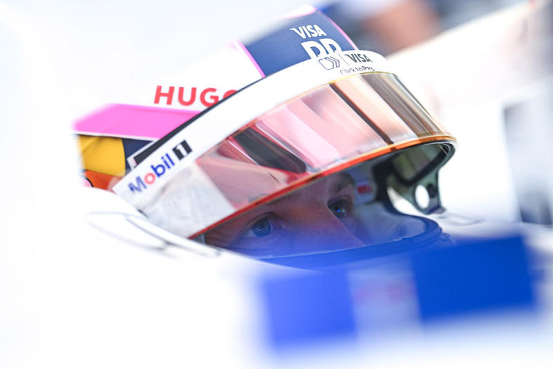 Max Verstappen, Red Bull Racing, Alexander Albon, Williams, Lando Norris, McLaren, Mike Whiddett in the Paddock, Andrea Kimi Antonelli, Mercedes, Charles Leclerc, Ferrari, Oliver Bearman, Haas F1 Team, Carlos Sainz, Williams, Lewis Hamilton, Ferrari, Nico Hulkenberg, Sauber, Oliver Bearman, Haas F1 Team, Carlos Sainz, Williams, Alexander Albon, Williams, Esteban Ocon, Haas F1 Team, Gabriel Bortoleto, Sauber, Emerson Fittipaldi and Emerson Fittipaldi Jr walk in the Paddock , George Russell, Mercedes, Lando Norris, McLaren, Lando Norris, McLaren, Nico Hulkenberg, Sauber, Gabriel Bortoleto, Sauber, Liam Lawson, Racing Bulls Team, Pierre Gasly, Alpine, Liam Lawson, Racing Bulls Team, Nico Hulkenberg, Sauber, Liam Lawson, Racing Bulls Team, Max Verstappen, Red Bull Racing, Liam Lawson, Racing Bulls Team, George Russell, Mercedes, George Russell, Mercedes, Alex Dunne, McLaren, Max Verstappen, Red Bull Racing, Esteban Ocon, Haas F1 Team, Pierre Gasly, Alpine, Oliver Bearman, Haas F1 Team, Yuki Tsunoda, Red Bull Racing Team , Oscar Piastri, McLaren, Lewis Hamilton, Ferrari, George Russell, Mercedes, Max Verstappen, Red Bull Racing, Gabriel Bortoleto, Sauber, Fernando Alonso, Aston Martin Racing, Aston Martin F1 Team Pitstop practice, Ferrari SF-25, dettaglio tecnico, Alex Dunne, McLaren, Fernando Alonso, Aston Martin Racing, Lando Norris, McLaren, Helmut Marko, Red Bull Racing, Max Verstappen, Red Bull Racing, Oscar Piastri, McLaren, Lando Norris, McLaren, Charles Leclerc, Ferrari, Fernando Alonso, Aston Martin Racing, Franco Colapinto, Alpine, Charles Leclerc, Ferrari, Lando Norris, McLaren, Andrea Kimi Antonelli, Mercedes, Lewis Hamilton, Ferrari, Andrea Kimi Antonelli, Mercedes, Yuki Tsunoda, Red Bull Racing Team , Lewis Hamilton, Ferrari, Lando Norris, McLaren