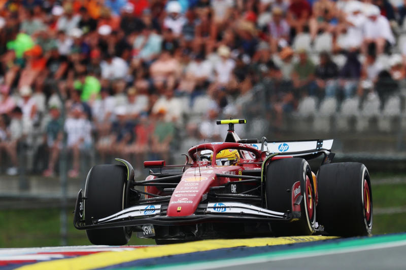 Max Verstappen, Red Bull Racing, Alexander Albon, Williams, Lando Norris, McLaren, Mike Whiddett in the Paddock, Andrea Kimi Antonelli, Mercedes, Charles Leclerc, Ferrari, Oliver Bearman, Haas F1 Team, Carlos Sainz, Williams, Lewis Hamilton, Ferrari, Nico Hulkenberg, Sauber, Oliver Bearman, Haas F1 Team, Carlos Sainz, Williams, Alexander Albon, Williams, Esteban Ocon, Haas F1 Team, Gabriel Bortoleto, Sauber, Emerson Fittipaldi and Emerson Fittipaldi Jr walk in the Paddock , George Russell, Mercedes, Lando Norris, McLaren, Lando Norris, McLaren, Nico Hulkenberg, Sauber, Gabriel Bortoleto, Sauber, Liam Lawson, Racing Bulls Team, Pierre Gasly, Alpine, Liam Lawson, Racing Bulls Team, Nico Hulkenberg, Sauber, Liam Lawson, Racing Bulls Team, Max Verstappen, Red Bull Racing, Liam Lawson, Racing Bulls Team, George Russell, Mercedes, George Russell, Mercedes, Alex Dunne, McLaren, Max Verstappen, Red Bull Racing, Esteban Ocon, Haas F1 Team, Pierre Gasly, Alpine, Oliver Bearman, Haas F1 Team, Yuki Tsunoda, Red Bull Racing Team , Oscar Piastri, McLaren, Lewis Hamilton, Ferrari, George Russell, Mercedes, Max Verstappen, Red Bull Racing, Gabriel Bortoleto, Sauber, Fernando Alonso, Aston Martin Racing, Aston Martin F1 Team Pitstop practice, Ferrari SF-25, dettaglio tecnico, Alex Dunne, McLaren, Fernando Alonso, Aston Martin Racing, Lando Norris, McLaren, Helmut Marko, Red Bull Racing, Max Verstappen, Red Bull Racing, Oscar Piastri, McLaren, Lando Norris, McLaren, Charles Leclerc, Ferrari, Fernando Alonso, Aston Martin Racing, Franco Colapinto, Alpine, Charles Leclerc, Ferrari, Lando Norris, McLaren, Andrea Kimi Antonelli, Mercedes, Lewis Hamilton, Ferrari, Andrea Kimi Antonelli, Mercedes, Yuki Tsunoda, Red Bull Racing Team , Lewis Hamilton, Ferrari, Lando Norris, McLaren