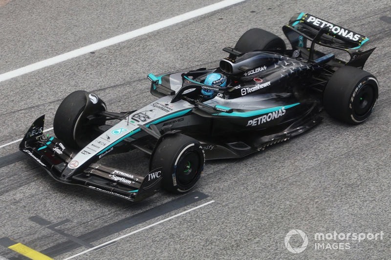 Max Verstappen, Red Bull Racing, Alexander Albon, Williams, Lando Norris, McLaren, Mike Whiddett in the Paddock, Andrea Kimi Antonelli, Mercedes, Charles Leclerc, Ferrari, Oliver Bearman, Haas F1 Team, Carlos Sainz, Williams, Lewis Hamilton, Ferrari, Nico Hulkenberg, Sauber, Oliver Bearman, Haas F1 Team, Carlos Sainz, Williams, Alexander Albon, Williams, Esteban Ocon, Haas F1 Team, Gabriel Bortoleto, Sauber, Emerson Fittipaldi and Emerson Fittipaldi Jr walk in the Paddock , George Russell, Mercedes, Lando Norris, McLaren, Lando Norris, McLaren, Nico Hulkenberg, Sauber, Gabriel Bortoleto, Sauber, Liam Lawson, Racing Bulls Team, Pierre Gasly, Alpine, Liam Lawson, Racing Bulls Team, Nico Hulkenberg, Sauber, Liam Lawson, Racing Bulls Team, Max Verstappen, Red Bull Racing, Liam Lawson, Racing Bulls Team, George Russell, Mercedes, George Russell, Mercedes, Alex Dunne, McLaren, Max Verstappen, Red Bull Racing, Esteban Ocon, Haas F1 Team, Pierre Gasly, Alpine, Oliver Bearman, Haas F1 Team, Yuki Tsunoda, Red Bull Racing Team , Oscar Piastri, McLaren, Lewis Hamilton, Ferrari, George Russell, Mercedes, Max Verstappen, Red Bull Racing, Gabriel Bortoleto, Sauber, Fernando Alonso, Aston Martin Racing, Aston Martin F1 Team Pitstop practice, Ferrari SF-25, dettaglio tecnico, Alex Dunne, McLaren, Fernando Alonso, Aston Martin Racing, Lando Norris, McLaren, Helmut Marko, Red Bull Racing, Max Verstappen, Red Bull Racing, Oscar Piastri, McLaren, Lando Norris, McLaren, Charles Leclerc, Ferrari, Fernando Alonso, Aston Martin Racing, Franco Colapinto, Alpine, Charles Leclerc, Ferrari, Lando Norris, McLaren, Andrea Kimi Antonelli, Mercedes, Lewis Hamilton, Ferrari, Andrea Kimi Antonelli, Mercedes, Yuki Tsunoda, Red Bull Racing Team , Lewis Hamilton, Ferrari, Lando Norris, McLaren