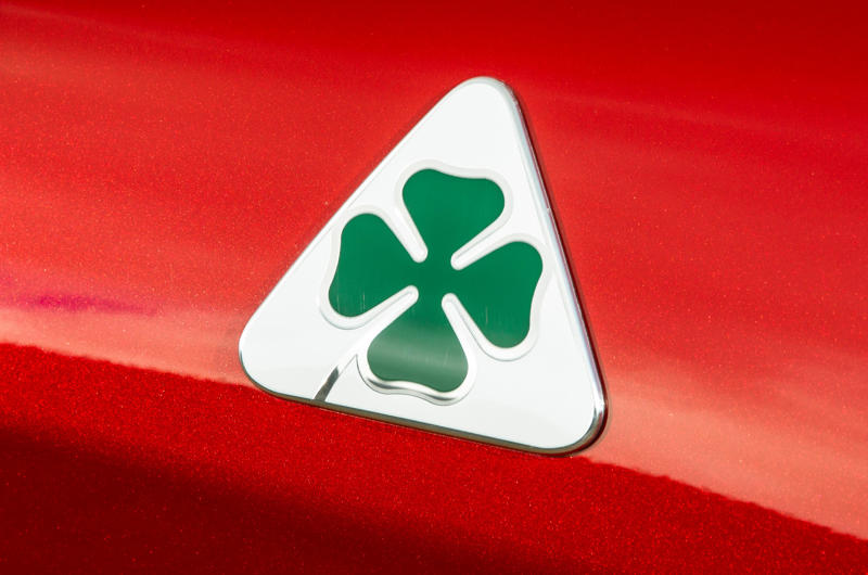 The cloverleaf The Darracq connection, The logo, The 24 HP, Nicola Romeo, The 20-30 HP, The cloverleaf, A famous victory, The last 6C, The 1900, World champions, Disco Volante, Giulietta, The French connection, Giulia saloons, Giulia coupés, 33 Stradale, Montreal, Alfetta, GTV and Giulietta, GTV/Spider, Brera/Spider, Alfa Romeo Tonale, Alfa Romeo Junior