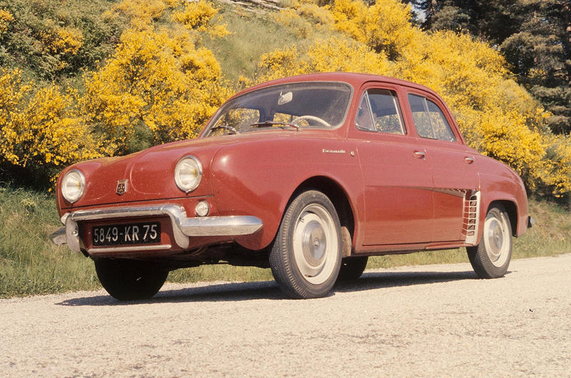 The French connection The Darracq connection, The logo, The 24 HP, Nicola Romeo, The 20-30 HP, The cloverleaf, A famous victory, The last 6C, The 1900, World champions, Disco Volante, Giulietta, The French connection, Giulia saloons, Giulia coupés, 33 Stradale, Montreal, Alfetta, GTV and Giulietta, GTV/Spider, Brera/Spider, Alfa Romeo Tonale, Alfa Romeo Junior