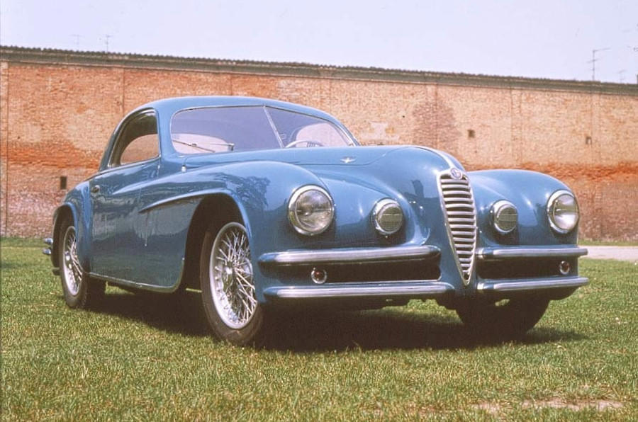 The last 6C The Darracq connection, The logo, The 24 HP, Nicola Romeo, The 20-30 HP, The cloverleaf, A famous victory, The last 6C, The 1900, World champions, Disco Volante, Giulietta, The French connection, Giulia saloons, Giulia coupés, 33 Stradale, Montreal, Alfetta, GTV and Giulietta, GTV/Spider, Brera/Spider, Alfa Romeo Tonale, Alfa Romeo Junior
