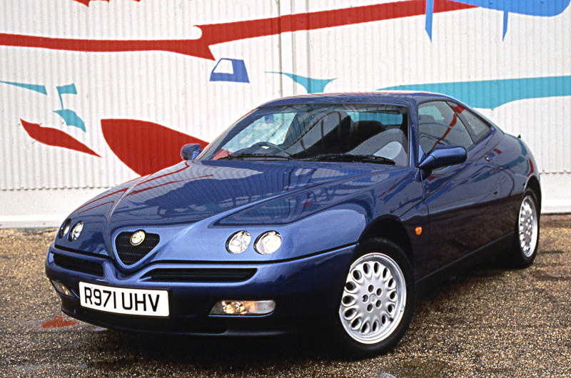 GTV/Spider The Darracq connection, The logo, The 24 HP, Nicola Romeo, The 20-30 HP, The cloverleaf, A famous victory, The last 6C, The 1900, World champions, Disco Volante, Giulietta, The French connection, Giulia saloons, Giulia coupés, 33 Stradale, Montreal, Alfetta, GTV and Giulietta, GTV/Spider, Brera/Spider, Alfa Romeo Tonale, Alfa Romeo Junior