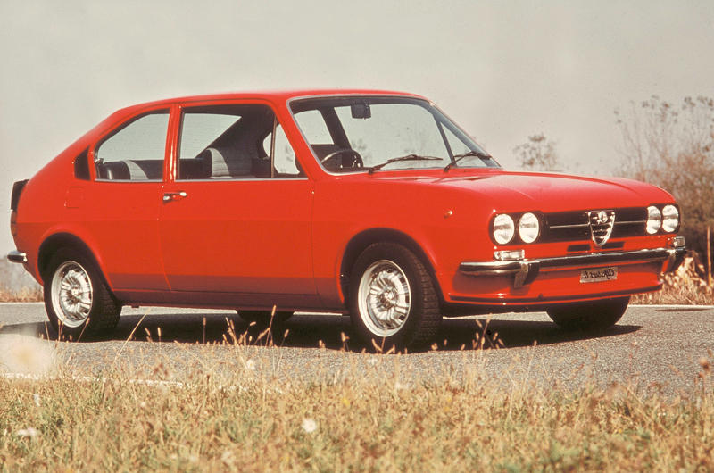 Alfasud The Darracq connection, The logo, The 24 HP, Nicola Romeo, The 20-30 HP, The cloverleaf, A famous victory, The last 6C, The 1900, World champions, Disco Volante, Giulietta, The French connection, Giulia saloons, Giulia coupés, 33 Stradale, Montreal, Alfetta, GTV and Giulietta, GTV/Spider, Brera/Spider, Alfa Romeo Tonale, Alfa Romeo Junior