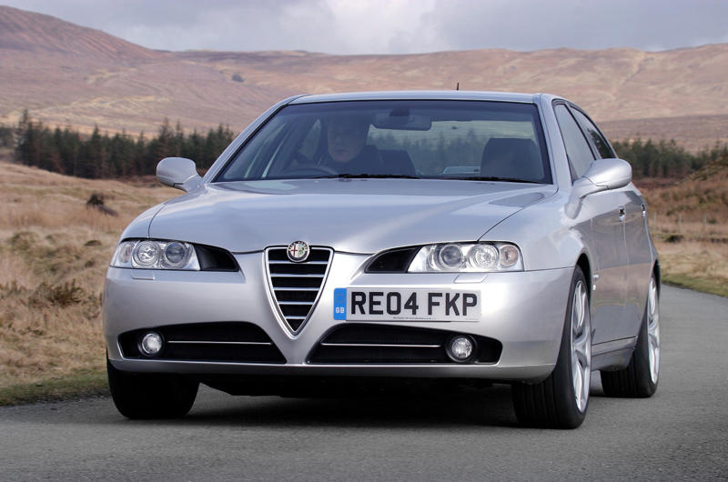 166 The Darracq connection, The logo, The 24 HP, Nicola Romeo, The 20-30 HP, The cloverleaf, A famous victory, The last 6C, The 1900, World champions, Disco Volante, Giulietta, The French connection, Giulia saloons, Giulia coupés, 33 Stradale, Montreal, Alfetta, GTV and Giulietta, GTV/Spider, Brera/Spider, Alfa Romeo Tonale, Alfa Romeo Junior