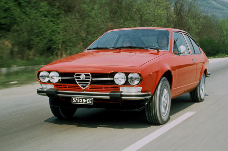 Alfetta, GTV and Giulietta The Darracq connection, The logo, The 24 HP, Nicola Romeo, The 20-30 HP, The cloverleaf, A famous victory, The last 6C, The 1900, World champions, Disco Volante, Giulietta, The French connection, Giulia saloons, Giulia coupés, 33 Stradale, Montreal, Alfetta, GTV and Giulietta, GTV/Spider, Brera/Spider, Alfa Romeo Tonale, Alfa Romeo Junior