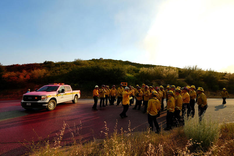 See firefighters battle Wolf Fire in Southern California as residents evacuate