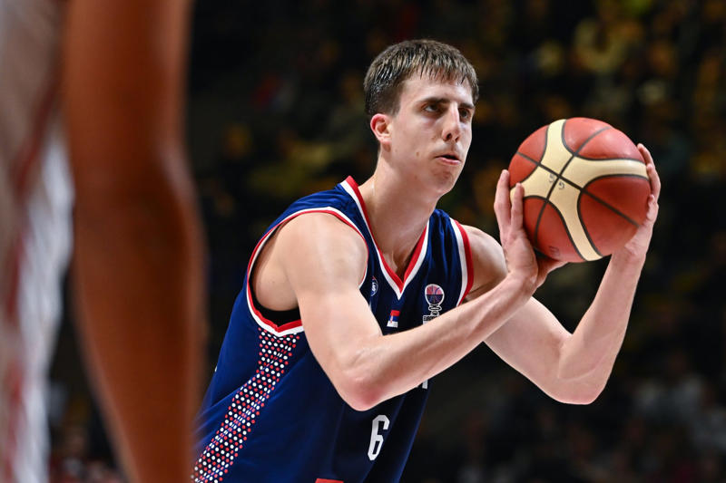 Passing or failing, Dallas Mavericks: A+, Philadelphia 76ers: A, Charlotte Hornets: D, Utah Jazz: B, Washington Wizards: B, New Orleans Pelicans: B-, Brooklyn Nets: C+, Toronto Raptors: D-, Houston Rockets: C, Portland Trail Blazers: C-, Oklahoma City Thunder: B-, Memphis Grizzlies: B-, Minnesota Timberwolves: B, Miami Heat: B+, Orlando Magic: B+, Boston Celtics: C+, Phoenix Suns: A-, Los Angeles Clippers: C+, Detroit Pistons: B+, Sacramento Kings: B, Milwaukee Bucks: C-, Cleveland Cavaliers: B-, New York Knicks: C-, Indiana Pacers: C, Los Angeles Lakers: C, Denver Nuggets: C