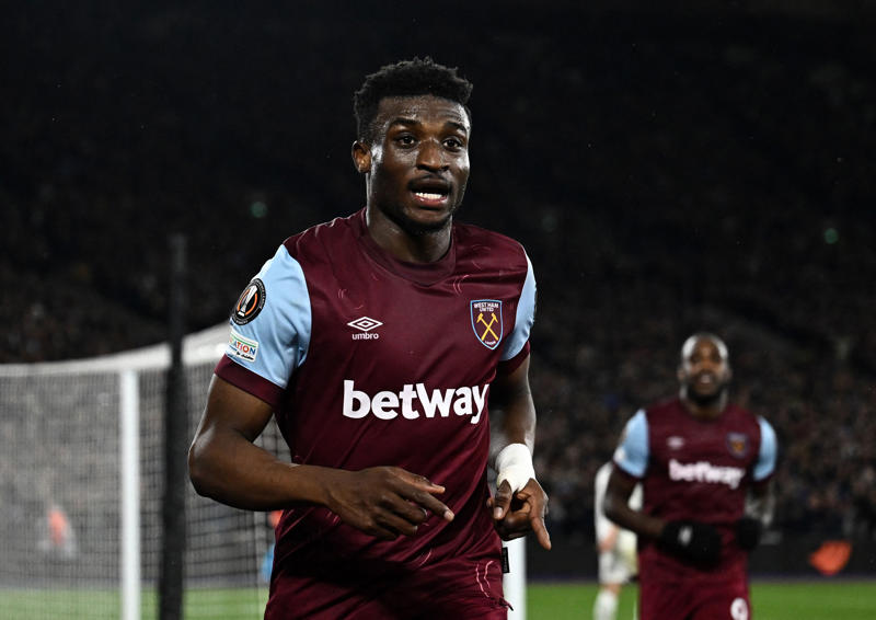 Latest transfer news headlines, Tottenham confident over cut-price Kudus deal, Milambo undergoes Brentford medical, Crystal Palace close to Diomande deal, Tottenham open talks over Kudus deal, Liverpool target Isak, Osimhen and Ekitike, Richarlison set to swap Tottenham for Galatasaray, Liverpool name Harvey Elliott asking price, Liverpool in advanced talks over Guehi deal, Arsenal hold positive meeting over Eze, Joao Pedro completes Chelsea medical, Eze to Arsenal twist, Arsenal handed Nico Williams transfer hope, Arsenal make new Mosquera bid, Liverpool handed major new Isak boost, Chelsea eye Kudus despite Pedro and Gittens deals, Man Utd make contact over Watkins deal, Arsenal in talks over huge Eze move, Messi in contract talks, New-look Chelsea attack, Bayern target Luis Diaz, Liverpool striker shortlist, Chelsea to rival Tottenham for Kudus, Tete to sign Fulham contract, Chelsea and Liverpool transfer target spotted in Man Utd shirt, Jesus issues positive injury update amid Arsenal striker transfer saga, Arsenal make Eze contact, Rashford heading back to Manchester United, DONE DEAL, Liverpool confirm latest deal, Watkins on Man Utd shortlist, Estevao to face Chelsea?, Norgaard gets Brentford blessing to complete Arsenal move, Turkey extend Montella deal, Liverpool close in on Guehi, Man Utd confirm new role for Evans, Arsenal increase bid for Mosquera, James Trafford to Newcastle hits hitch, Tottenham optimistic over cut-price Kudus deal, Atletico submit first bid for Romero, Zubimendi flies to London, Man Utd set Mbeumo deadline, Giroud confirms Lille move after MLS struggles, Man United may have to pay off players, Arsenal aware of Gyokeres U-turn, Chelsea 'offered' Emi Martinez, Spurs deny Mbeumo bid, Calvert-Lewin leaving Everton today, Arsenal could turn to Ekitike, Arsenal rival Tottenham for Eze, Joao Pedro having medical in USA ahead of £50m+ Chelsea move, Sporting issue Gyokeres statement, Walker return confirmed, Newcastle blow, Chelsea set for Pedro boost, Pogba is back, Spurs offer Moore new deal, Reinildo to join Sunderland, Partey set for Arsenal exit, Chelsea agree Pedro deal, Woltemade turns down Chelsea, Napoli in Nunez talks, Quansah books Bundesliga medical, Arsenal move for Mosquera, Marc Guehi latest, CONFIRMED: Calvert-Lewin leaves Everton, Forest move for Mikautadze, Joao Pedro to play for Chelsea at Club World Cup?, Tyrell Malacia returns to United, Brighton facing first-team exodus, Liverpool close in on Guehi, Rangers pick up Brighton starlet, James Trafford to Newcastle hits hitch, Chelsea Club World Cup prize money, Gyokeres latest, Arsenal in Eze talks, Chelsea push for Pedro, Man United to pay off players, Vinicius set for new Real Madrid deal, Chelsea 'offered' Emi Martinez, Jamie Gittens passes medical, Gittens to sign for Chelsea, Pogba completes Monaco move, Dortmund prospect completes shock move, Liverpool 'close in' on Guehi, Boniface now 'leading target' for Saudi side, Fati completes Monaco move, Chelsea offered Martinez deal, Joao Pedro latest, QPR confirm Poku signing