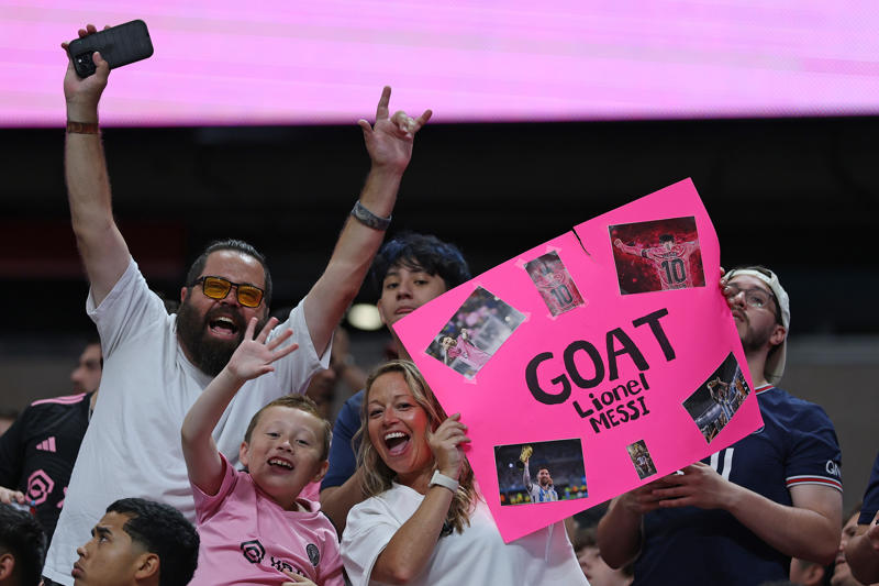 PSG vs Inter Miami latest news, Easy win for PSG, FULL-TIME, PSG 4-0 Inter Miami, PSG 4-0 Inter Miami, PSG 4-0 Inter Miami, PSG 4-0 Inter Miami, PSG 4-0 Inter Miami, PSG 4-0 Inter Miami, PSG 4-0 Inter Miami, PSG 4-0 Inter Miami, PSG 4-0 Inter Miami, PSG 4-0 Inter Miami, PSG 4-0 Inter Miami, PSG 4-0 Inter Miami, PSG 4-0 Inter Miami, PSG 4-0 Inter Miami, PSG 4-0 Inter Miami, KICK-OFF!, HALF-TIME!, GOAL! PSG 4-0 Inter Miami | Achraf Hakimi '45, GOAL! PSG 3-0 Inter Miami | Tomas Aviles (O.G) '44, PSG 2-0 Inter Miami, GOAL! PSG 2-0 Inter Miami | Joao Neves '39, PSG 1-0 Inter Miami, PSG 1-0 Inter Miami, PSG 1-0 Inter Miami, PSG 1-0 Inter Miami, PSG 1-0 Inter Miami, PSG 1-0 Inter Miami, PSG 1-0 Inter Miami, PSG 1-0 Inter Miami, PSG 1-0 Inter Miami, PSG 1-0 Inter Miami, PSG 1-0 Inter Miami, PSG 1-0 Inter Miami, PSG 1-0 Inter Miami, GOAL! PSG 1-0 Inter Miami | Joao Neves '6, PSG 0-0 Inter Miami, PSG 0-0 Inter Miami, PSG 0-0 Inter Miami, KICK-OFF!, Here we go!, Atlanta loves Lionel Messi, Not long now!, Why Sir David Beckham is wearing a sling, Messi back at the Mercedes-Benz Stadium, Team news reminder, The story so far, Inter Miami changes, PSG changes, Inter Miami team in full, PSG team in full, PSG XI CONFIRMED, INTER MIAMI XI CONFIRMED, Messi admission, Messi is here!, Team news imminent, Atmosphere building, PSG's route, Inter Miami's route, PSG dressing room, Predicted PSG XI, Mascherano targets shock result, Today's settings..., PSG vs Inter Miami latest match odds, Head to head history and results, Score prediction, Inter Miami team news, PSG team news, How to watch