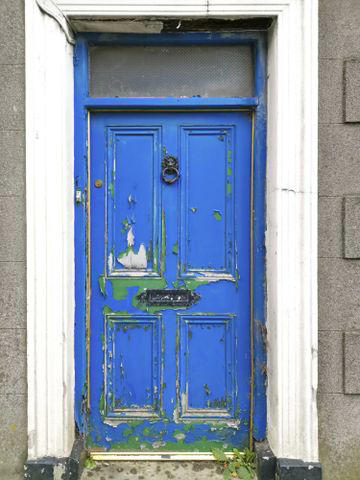Confusing Front Walkway, Uneven Front Steps, Poorly Maintained Front Door, Mudroom Shoe Clutter, Furniture Blocking Entry