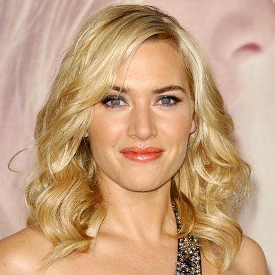 Beach Blonde in 2008 Fresh-Faced in 1986, English Rose in 2002, Shimmery Y2K Makeup in 2004, Romantic Curls in 2005, '60s-Inspired in 2007, Beach Blonde in 2008, Windswept in 2009, Red Carpet Glam in 2009, Mini Pompadour in 2011, Sideswept in 2012, Classic Hollywood in 2012, Effortless Waves and a Pink Pout in 2014, Subtle Smoky Eye in 2015, Hair Flip in 2016, Monochrome Pink Makeup in 2017, Face-Framing Updo in 2021, Shoulder-Length Curls in 2022, Simple Updo and Lip Tint in 2025