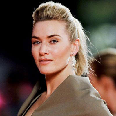 Mini Pompadour in 2011 Fresh-Faced in 1986, English Rose in 2002, Shimmery Y2K Makeup in 2004, Romantic Curls in 2005, '60s-Inspired in 2007, Beach Blonde in 2008, Windswept in 2009, Red Carpet Glam in 2009, Mini Pompadour in 2011, Sideswept in 2012, Classic Hollywood in 2012, Effortless Waves and a Pink Pout in 2014, Subtle Smoky Eye in 2015, Hair Flip in 2016, Monochrome Pink Makeup in 2017, Face-Framing Updo in 2021, Shoulder-Length Curls in 2022, Simple Updo and Lip Tint in 2025