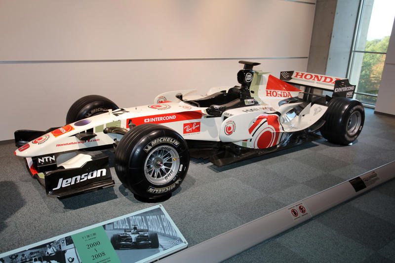 Honda RA106 (2006) Curtiss Special (1924), Honda S360 (1962), Honda S500 (1963), Honda S800 (1968), Honda N360 (1967), Honda 1300 (1969), Honda 1300 Coupe S (1970), Honda Civic (1972), Honda Civic Country estate car (1980), Honda RA272 F1 car (1965), Honda P800 Pick-Up (1966), Honda Z (1970), Honda Life Step Van (1972), Honda Electro Gyrocator (1981), Honda Ballade Sports CR-X (1983), Honda Beat (1991), Honda Insight (1999), Honda Legend (1985), Honda Dream D (1949), Honda RA series of F1 cars (1964-68), Spirit Honda 201C (1983), Williams FW09 (1984), Williams FW11 (1986), Honda Indy 500 winner (2004), Honda RA106 (2006), Honda NSX Le Mans (1995), Motorcycle racing hall