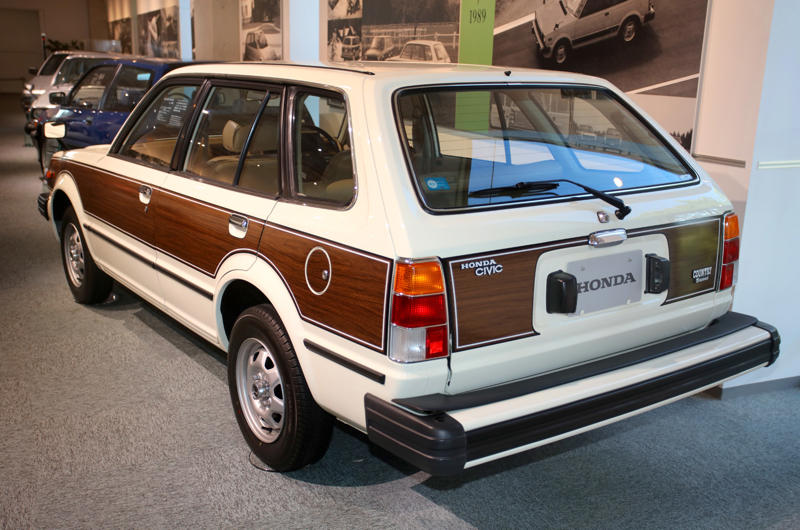 Honda Civic Country estate car (1980) Curtiss Special (1924), Honda S360 (1962), Honda S500 (1963), Honda S800 (1968), Honda N360 (1967), Honda 1300 (1969), Honda 1300 Coupe S (1970), Honda Civic (1972), Honda Civic Country estate car (1980), Honda RA272 F1 car (1965), Honda P800 Pick-Up (1966), Honda Z (1970), Honda Life Step Van (1972), Honda Electro Gyrocator (1981), Honda Ballade Sports CR-X (1983), Honda Beat (1991), Honda Insight (1999), Honda Legend (1985), Honda Dream D (1949), Honda RA series of F1 cars (1964-68), Spirit Honda 201C (1983), Williams FW09 (1984), Williams FW11 (1986), Honda Indy 500 winner (2004), Honda RA106 (2006), Honda NSX Le Mans (1995), Motorcycle racing hall
