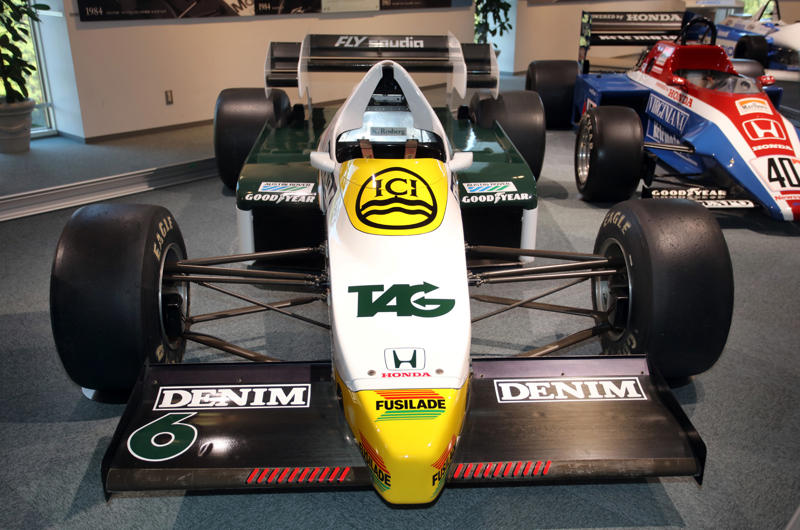 Williams FW09 (1984) Curtiss Special (1924), Honda S360 (1962), Honda S500 (1963), Honda S800 (1968), Honda N360 (1967), Honda 1300 (1969), Honda 1300 Coupe S (1970), Honda Civic (1972), Honda Civic Country estate car (1980), Honda RA272 F1 car (1965), Honda P800 Pick-Up (1966), Honda Z (1970), Honda Life Step Van (1972), Honda Electro Gyrocator (1981), Honda Ballade Sports CR-X (1983), Honda Beat (1991), Honda Insight (1999), Honda Legend (1985), Honda Dream D (1949), Honda RA series of F1 cars (1964-68), Spirit Honda 201C (1983), Williams FW09 (1984), Williams FW11 (1986), Honda Indy 500 winner (2004), Honda RA106 (2006), Honda NSX Le Mans (1995), Motorcycle racing hall