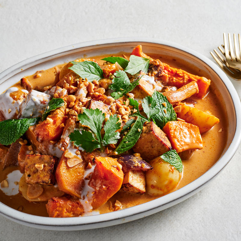 The best curry recipes to work your way through in 2025, Chiang Mai chicken curry , Beef and potato Massaman curry , Korean cauliflower curry , Palisa Anderson’s sour orange fish curry , Kerala-style prawn curry with cauliflower rice , Sri Lankan fish curry , Summer tomato curry with cauliflower rice , Dosas with coconut lentil curry , Roasted cauliflower curry with lime and coriander , Sunda’s fish curry with cucumber salad and coriander chutney , Palisa Anderson’s gaeng keow wan gai (Thai green chicken curry) , Avani’s lamb curry , Ohn no khao swè (Burmese curry chicken noodle soup) , O Tama Carey’s Sri Lankan crab curry , Moreton Bay bug curry with mango , Snapper curry with green beans and coriander , Eggplant and pineapple curry , Mussel curry with pineapple and potato rösti , Helly Raichura’s Mughlai lamb curry (kosha mangsho)