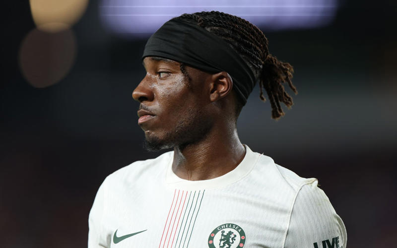 Latest transfer news headlines, Chelsea eye Casado deal, Lookman price, Everton deal close, Arsenal get Cristhian Mosquera boost, Man Utd to sign Mbeumo this week, Sunderland close to Petrovic deal, New Tottenham bid for Kudus expected, Liverpool target Lukeba deal, Mosquera to Arsenal latest, Man Utd step up Watkins move, Arsenal handed new Rodrygo boost, Chelsea make shock bid for Real Madrid hero, Gyokeres agrees Arsenal deal, Chelsea exits, Kaoru Mitoma wants Brighton stay, DEAL AGREED, Joao Pedro shirt number, Giroud on Lille move, Crystal Palace make formal offer for Eze replacement, Pedro debut?, Juventus book David medical, Man Utd step up interest in '£60m' Watkins, DONE DEAL, New-look Chelsea, Fulham vindication, Premier League sides circle Leipzig star, Dani Olmo speaks out on Luis Diaz and Nico Williams, DONE DEAL: Valentin Barco joins Strasbourg, DONE DEAL: Baena joins Atletico Madrid, Other options for Petrovic, Yoan Bonny to Inter: Here we go, Victor Boniface to stay at Leverkusen, Sunderland continue squad overhaul, Djorde Petrovic finds new home, Lyon set Fofana fee, Immobile Besiktas deal terminated, Hurzeler speaks on Pedro departure, DONE DEAL! Chelsea sign £60m Joao Pedro, Suarez considering retirement, Liverpool confirm appointment of ex-Arsenal player, Manchester United confirm interest in Ruiz, DONE DEAL: Spurs add Tōko Koga, Goodman extends Crystal Palace deal before new loan, Barcelona cannot register Williams, Brentford to announce Milambo signing, DONE DEAL! Quansah joins Leverkusen, BREAKING NEWS: Branthwaite signs new Everton contract, Liverpool reject Bayern's Diaz bid, Man City set to begin Dias contract talks, Liverpool in advanced talks over Guehi deal, West Ham fail with Diouf bid, Chelsea set to announce £60m Joao Pedro, New Eze twist in Arsenal transfer pursuit, David to join Juve, Kudus becomes Spurs' top priority, Bayern 'gather information' on Luis Diaz, Rodrygo 'perfect fit' for Arsenal, Chloe Kelly confirms permanent City exit, Olivier Giroud spotted in France ahead of Lille switch, Juventus to sign Jonathan David, SIGNED: Semenyo extends Bournemouth deal, Bayern Munich confirm new Jamal Musiala shirt number, Villa land Turkish target, Arsenal 'close to agreement' with Gyokeres, Newcastle target defensive upgrades, Why it does not make sense for Arsenal to sign Madueke, Chelsea to make more attacking signings?, DONE DEAL: Sunderland add Habib Diarra, DONE DEAL: Williams extends Forest stay, Joao Pedro signs Chelsea contract, Malick Fofana receives a Premier League offer, DONE DEAL: Chelsea's Lawrence joins OL Lyonnes, Messi in contract talks, Kepa: I spoke with Kai before Arsenal move, BREAKING: Arsenal confirm Kepa signing, Manchester United confirm interest in Ruiz, Liverpool working on Ekitike deal, Madueke to Arsenal latest, West Ham fail with Diouf bid, Arsenal exploring Eze deal after talks held, Partey attracting interest after Arsenal exit, Arsenal submit bid for Madueke, Tottenham confident over cut-price Kudus deal, Milambo undergoes Brentford medical, Crystal Palace close to Diomande deal, Tottenham open talks over Kudus deal, Liverpool target Isak, Osimhen and Ekitike, Richarlison set to swap Tottenham for Galatasaray, Liverpool name Harvey Elliott asking price, Liverpool in advanced talks over Guehi deal, Arsenal hold positive meeting over Eze, Joao Pedro completes Chelsea medical, Tete to stay at Fulham, Eze to Arsenal twist, Arsenal handed Nico Williams transfer hope