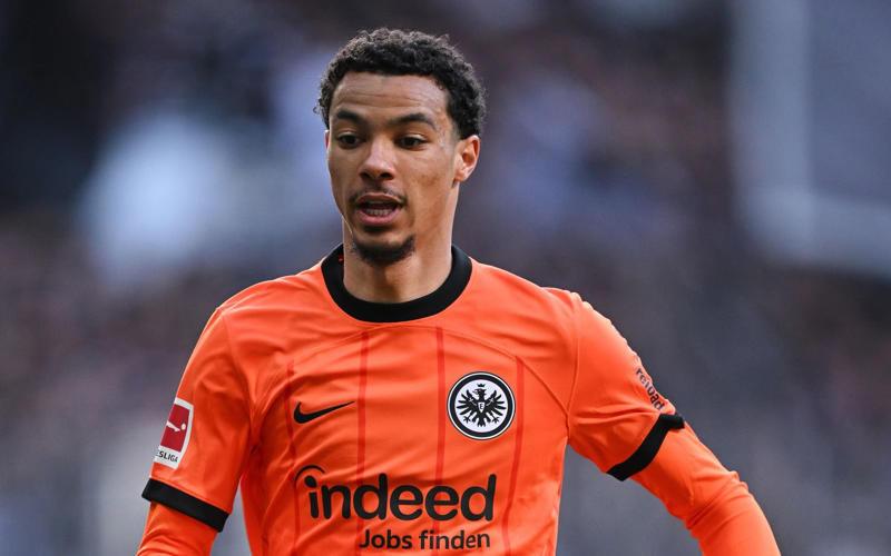 Latest transfer news headlines, Tottenham confident over cut-price Kudus deal, Milambo undergoes Brentford medical, Crystal Palace close to Diomande deal, Tottenham open talks over Kudus deal, Liverpool target Isak, Osimhen and Ekitike, Richarlison set to swap Tottenham for Galatasaray, Liverpool name Harvey Elliott asking price, Liverpool in advanced talks over Guehi deal, Arsenal hold positive meeting over Eze, Joao Pedro completes Chelsea medical, Eze to Arsenal twist, Arsenal handed Nico Williams transfer hope, Arsenal make new Mosquera bid, Liverpool handed major new Isak boost, Chelsea eye Kudus despite Pedro and Gittens deals, Man Utd make contact over Watkins deal, Arsenal in talks over huge Eze move, Messi in contract talks, New-look Chelsea attack, Bayern target Luis Diaz, Liverpool striker shortlist, Chelsea to rival Tottenham for Kudus, Tete to sign Fulham contract, Chelsea and Liverpool transfer target spotted in Man Utd shirt, Jesus issues positive injury update amid Arsenal striker transfer saga, Arsenal make Eze contact, Rashford heading back to Manchester United, DONE DEAL, Liverpool confirm latest deal, Watkins on Man Utd shortlist, Estevao to face Chelsea?, Norgaard gets Brentford blessing to complete Arsenal move, Turkey extend Montella deal, Liverpool close in on Guehi, Man Utd confirm new role for Evans, Arsenal increase bid for Mosquera, James Trafford to Newcastle hits hitch, Tottenham optimistic over cut-price Kudus deal, Atletico submit first bid for Romero, Zubimendi flies to London, Man Utd set Mbeumo deadline, Giroud confirms Lille move after MLS struggles, Man United may have to pay off players, Arsenal aware of Gyokeres U-turn, Chelsea 'offered' Emi Martinez, Spurs deny Mbeumo bid, Calvert-Lewin leaving Everton today, Arsenal could turn to Ekitike, Arsenal rival Tottenham for Eze, Joao Pedro having medical in USA ahead of £50m+ Chelsea move, Sporting issue Gyokeres statement, Walker return confirmed, Newcastle blow, Chelsea set for Pedro boost, Pogba is back, Spurs offer Moore new deal, Reinildo to join Sunderland, Partey set for Arsenal exit, Chelsea agree Pedro deal, Woltemade turns down Chelsea, Napoli in Nunez talks, Quansah books Bundesliga medical, Arsenal move for Mosquera, Marc Guehi latest, CONFIRMED: Calvert-Lewin leaves Everton, Forest move for Mikautadze, Joao Pedro to play for Chelsea at Club World Cup?, Tyrell Malacia returns to United, Brighton facing first-team exodus, Liverpool close in on Guehi, Rangers pick up Brighton starlet, James Trafford to Newcastle hits hitch, Chelsea Club World Cup prize money, Gyokeres latest, Arsenal in Eze talks, Chelsea push for Pedro, Man United to pay off players, Vinicius set for new Real Madrid deal, Chelsea 'offered' Emi Martinez, Jamie Gittens passes medical, Gittens to sign for Chelsea, Pogba completes Monaco move, Dortmund prospect completes shock move, Liverpool 'close in' on Guehi, Boniface now 'leading target' for Saudi side, Fati completes Monaco move, Chelsea offered Martinez deal, Joao Pedro latest, QPR confirm Poku signing