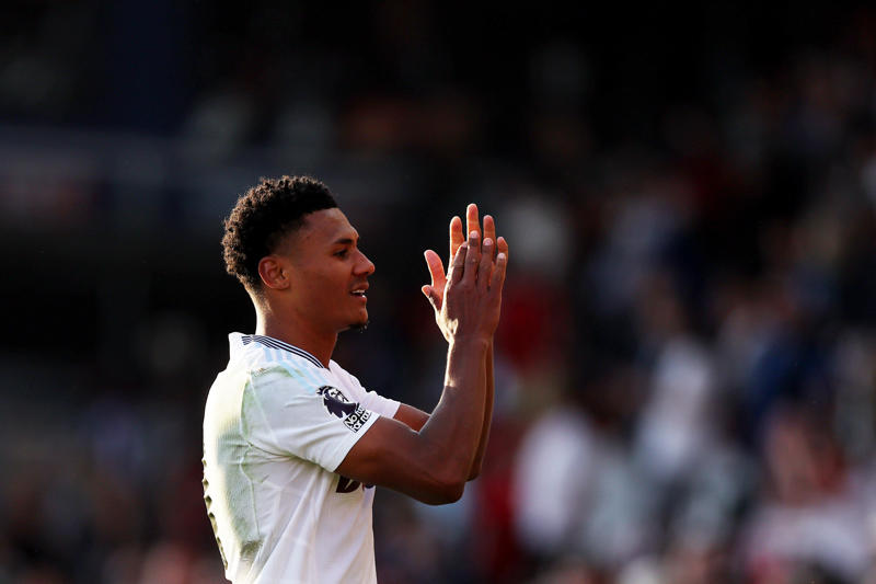 Transfer news live, Arsenal close in on Viktor Gyokeres, Transfer news live, Arsenal lead Eberechi Eze race over Tottenham, Goalkeeper Danny Ward returns to hometown club Wrexham, Gyokeres gives Sporting ultimatum, Arsenal switch sights to Hugo Ekitike after Benjamin Sesko talks stall, Man United and Juve locked in Sancho talks, Liverpool turn attention to Marc Guehi, Arsenal plan Norgaard medical, Semenyo signs Bournemouth extension, Arsenal sign goalkeeper Kepa Arrizabalaga from Chelsea, Arsenal lead Eberechi Eze race over Tottenham, Arsenal plan Norgaard medical, Brentford chief provides update on Bryan Mbeumo future, Tottenham target Mohammed Kudus, Ollie Watkins emerges as Manchester United transfer target, DONE DEAL: Aston Villa snap up Dutch youngster, Kenny Tete set to stay at Fulham?, List of Premier League free agents, West Ham chasing El Hadji Malick Diouf, Goalkeeper Danny Ward returns to hometown club Wrexham, Real Madrid set hefty price for Rodrygo, Gyokeres gives Sporting ultimatum, Done deal! Arsenal complete Kepa signing from Chelsea, Arsenal switch sights to Hugo Ekitike after Benjamin Sesko talks stall, Jamie Gittens to have Chelsea medical after £55m offer accepted, Man United and Juve locked in Sancho talks, Marcus Rashford returns to Manchester United after Aston Villa decline permanent deal, Aston Villa sell young striker to Hull City with sell-on clause included, Southampton reject bid for Taylor Harwood-Bellis, Arsenal not looking to sell Gabriel Martinelli, Borussia Dortmund exploring deal for Chelsea starlet Josh Acheampong, PSV reject deal for Tyrell Malacia, Jonny Evans confirms retirement after taking up new Manchester United role, Tammy Abraham set to seal Besiktas move, Dominic Calvert-Lewin leaves Everton after nine years on Merseyside, Joao Pedro set to complete Chelsea move, Liverpool set Harvey Elliott price tag, Brentford chief provides update on Bryan Mbeumo future, Ollie Watkins emerges as Manchester United transfer target, Liverpool insist Luis Diaz is not for sale after Barcelona approach rebuffed, Bayern Munich add Luis Diaz to shortlist, Tottenham target Mohammed Kudus, Crystal Palace eye double swoop for Middlesborough pair, Gyokeres gives Sporting ultimatum, Inamura on his way to Celtic, Nottingham Forest end interest in Timothy Weah, Seamus Coleman extends Everton stay into 17th season after signing new deal, Real Madrid set hefty price for Rodrygo, Bradley Barcola on Arsenal's radar?, Jamie Gittens to have Chelsea medical after £55m offer accepted, Bryan Mbeumo intent on Manchester United move, Chelsea agree deal for Brighton's Joao Pedro, Arsenal switch sights to Hugo Ekitike after Benjamin Sesko talks stall, Liverpool turn attention to Marc Guehi, Arsenal plan Norgaard medical, Arsenal lead Eberechi Eze race over Tottenham