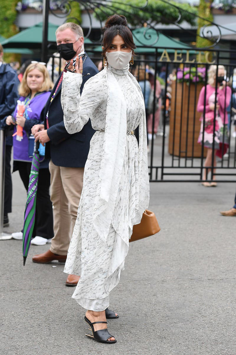 Jenna Coleman, Lucy Boynton, Jourdan Dunn, The Princess of Wales, Lila Moss, Ariana Grande, Gemma Chan, Daisy Edgar Jones, Alexa Chung, Sienna Miller, Priyanka Chopra, Phoebe Dynevor, Billie Piper, Kendall Jenner, Emma Corrin, Adwoa Aboah, Tessa Thompson, Leomie Anderson, The Duchess of Sussex and the Princess of Wales, Emma Watson, Irina Shayk, Rosamund Pike, Michelle Dockery, John Legend and Chrissy Teigen, Pippa Middleton, Keira Knightley, David and Victoria Beckham, Suki Waterhouse, Victoria Beckham, Queen Elizabeth, Brooklyn Decker, Princess Diana, Princess Margaret, Princess Anne
