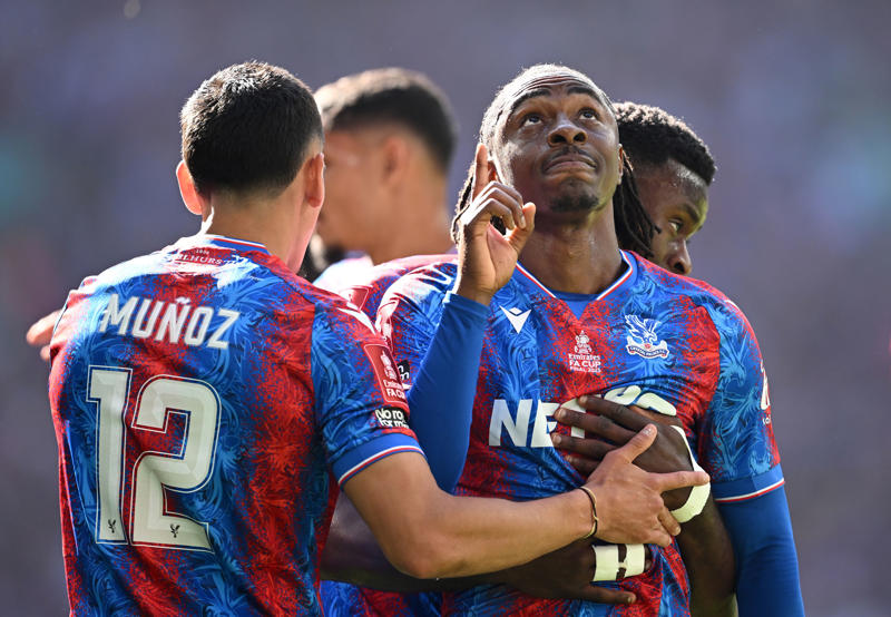 Latest transfer news headlines, Tottenham confident over cut-price Kudus deal, Milambo undergoes Brentford medical, Crystal Palace close to Diomande deal, Tottenham open talks over Kudus deal, Liverpool target Isak, Osimhen and Ekitike, Richarlison set to swap Tottenham for Galatasaray, Liverpool name Harvey Elliott asking price, Liverpool in advanced talks over Guehi deal, Arsenal hold positive meeting over Eze, Joao Pedro completes Chelsea medical, Eze to Arsenal twist, Arsenal handed Nico Williams transfer hope, Arsenal make new Mosquera bid, Liverpool handed major new Isak boost, Chelsea eye Kudus despite Pedro and Gittens deals, Man Utd make contact over Watkins deal, Arsenal in talks over huge Eze move, Messi in contract talks, New-look Chelsea attack, Bayern target Luis Diaz, Liverpool striker shortlist, Chelsea to rival Tottenham for Kudus, Tete to sign Fulham contract, Chelsea and Liverpool transfer target spotted in Man Utd shirt, Jesus issues positive injury update amid Arsenal striker transfer saga, Arsenal make Eze contact, Rashford heading back to Manchester United, DONE DEAL, Liverpool confirm latest deal, Watkins on Man Utd shortlist, Estevao to face Chelsea?, Norgaard gets Brentford blessing to complete Arsenal move, Turkey extend Montella deal, Liverpool close in on Guehi, Man Utd confirm new role for Evans, Arsenal increase bid for Mosquera, James Trafford to Newcastle hits hitch, Tottenham optimistic over cut-price Kudus deal, Atletico submit first bid for Romero, Zubimendi flies to London, Man Utd set Mbeumo deadline, Giroud confirms Lille move after MLS struggles, Man United may have to pay off players, Arsenal aware of Gyokeres U-turn, Chelsea 'offered' Emi Martinez, Spurs deny Mbeumo bid, Calvert-Lewin leaving Everton today, Arsenal could turn to Ekitike, Arsenal rival Tottenham for Eze, Joao Pedro having medical in USA ahead of £50m+ Chelsea move, Sporting issue Gyokeres statement, Walker return confirmed, Newcastle blow, Chelsea set for Pedro boost, Pogba is back, Spurs offer Moore new deal, Reinildo to join Sunderland, Partey set for Arsenal exit, Chelsea agree Pedro deal, Woltemade turns down Chelsea, Napoli in Nunez talks, Quansah books Bundesliga medical, Arsenal move for Mosquera, Marc Guehi latest, CONFIRMED: Calvert-Lewin leaves Everton, Forest move for Mikautadze, Joao Pedro to play for Chelsea at Club World Cup?, Tyrell Malacia returns to United, Brighton facing first-team exodus, Liverpool close in on Guehi, Rangers pick up Brighton starlet, James Trafford to Newcastle hits hitch, Chelsea Club World Cup prize money, Gyokeres latest, Arsenal in Eze talks, Chelsea push for Pedro, Man United to pay off players, Vinicius set for new Real Madrid deal, Chelsea 'offered' Emi Martinez, Jamie Gittens passes medical, Gittens to sign for Chelsea, Pogba completes Monaco move, Dortmund prospect completes shock move, Liverpool 'close in' on Guehi, Boniface now 'leading target' for Saudi side, Fati completes Monaco move, Chelsea offered Martinez deal, Joao Pedro latest, QPR confirm Poku signing