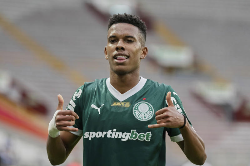 Latest transfer news headlines, Tottenham confident over cut-price Kudus deal, Milambo undergoes Brentford medical, Crystal Palace close to Diomande deal, Tottenham open talks over Kudus deal, Liverpool target Isak, Osimhen and Ekitike, Richarlison set to swap Tottenham for Galatasaray, Liverpool name Harvey Elliott asking price, Liverpool in advanced talks over Guehi deal, Arsenal hold positive meeting over Eze, Joao Pedro completes Chelsea medical, Eze to Arsenal twist, Arsenal handed Nico Williams transfer hope, Arsenal make new Mosquera bid, Liverpool handed major new Isak boost, Chelsea eye Kudus despite Pedro and Gittens deals, Man Utd make contact over Watkins deal, Arsenal in talks over huge Eze move, Messi in contract talks, New-look Chelsea attack, Bayern target Luis Diaz, Liverpool striker shortlist, Chelsea to rival Tottenham for Kudus, Tete to sign Fulham contract, Chelsea and Liverpool transfer target spotted in Man Utd shirt, Jesus issues positive injury update amid Arsenal striker transfer saga, Arsenal make Eze contact, Rashford heading back to Manchester United, DONE DEAL, Liverpool confirm latest deal, Watkins on Man Utd shortlist, Estevao to face Chelsea?, Norgaard gets Brentford blessing to complete Arsenal move, Turkey extend Montella deal, Liverpool close in on Guehi, Man Utd confirm new role for Evans, Arsenal increase bid for Mosquera, James Trafford to Newcastle hits hitch, Tottenham optimistic over cut-price Kudus deal, Atletico submit first bid for Romero, Zubimendi flies to London, Man Utd set Mbeumo deadline, Giroud confirms Lille move after MLS struggles, Man United may have to pay off players, Arsenal aware of Gyokeres U-turn, Chelsea 'offered' Emi Martinez, Spurs deny Mbeumo bid, Calvert-Lewin leaving Everton today, Arsenal could turn to Ekitike, Arsenal rival Tottenham for Eze, Joao Pedro having medical in USA ahead of £50m+ Chelsea move, Sporting issue Gyokeres statement, Walker return confirmed, Newcastle blow, Chelsea set for Pedro boost, Pogba is back, Spurs offer Moore new deal, Reinildo to join Sunderland, Partey set for Arsenal exit, Chelsea agree Pedro deal, Woltemade turns down Chelsea, Napoli in Nunez talks, Quansah books Bundesliga medical, Arsenal move for Mosquera, Marc Guehi latest, CONFIRMED: Calvert-Lewin leaves Everton, Forest move for Mikautadze, Joao Pedro to play for Chelsea at Club World Cup?, Tyrell Malacia returns to United, Brighton facing first-team exodus, Liverpool close in on Guehi, Rangers pick up Brighton starlet, James Trafford to Newcastle hits hitch, Chelsea Club World Cup prize money, Gyokeres latest, Arsenal in Eze talks, Chelsea push for Pedro, Man United to pay off players, Vinicius set for new Real Madrid deal, Chelsea 'offered' Emi Martinez, Jamie Gittens passes medical, Gittens to sign for Chelsea, Pogba completes Monaco move, Dortmund prospect completes shock move, Liverpool 'close in' on Guehi, Boniface now 'leading target' for Saudi side, Fati completes Monaco move, Chelsea offered Martinez deal, Joao Pedro latest, QPR confirm Poku signing
