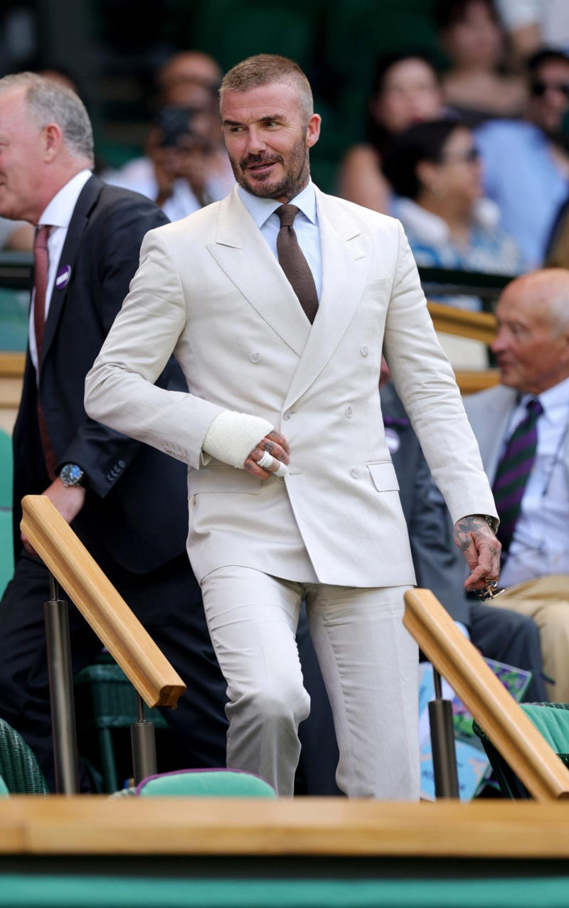 David Beckham Cate Blanchett, Rebel Wilson, Alexander Armstrong, Richard E. Grant, Judy Murray, Princess Beatrice, Eddie and Hannah Redmayne, Eddie Redmayne, David Beckham, Dame Joanna Lumley, Princess Beatrice of York and Sarah Ferguson, Duchess of York, Omari Douglas, Jackie Stewart, Sir Trevor McDonald, Kimberly Wyatt, Lord Frederick Windsor, Peter Salmon and Sarah Lancashire, Lady Gabriella Kingston, Isla Fisher, Laura Whitmore, Jessica Alba and her daughter Honor Warren, Denise Lewis, Maria Sharapova, Miquita Oliver, Angellica Bell, Angela Scanlon, Chris O'Dowd and Dawn O' Porter, Richard Osman and his wife Ingrid, Rochelle and Marvin Humes, Cliff Richard
