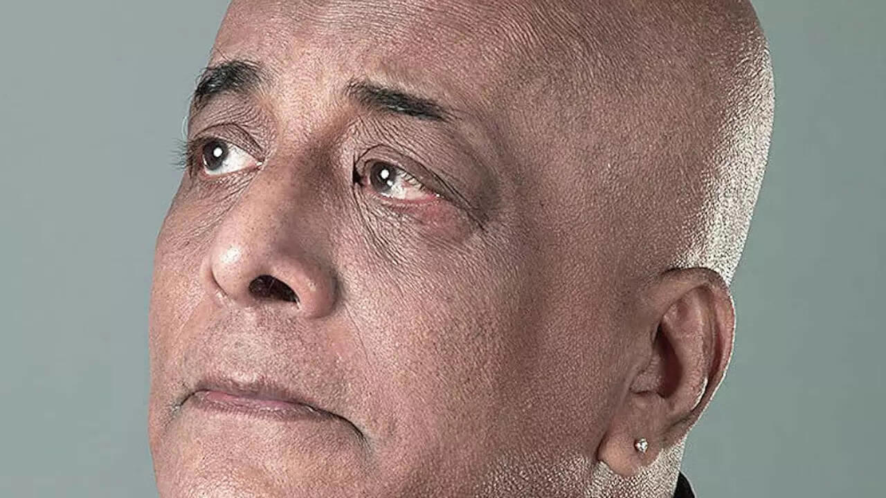 Notable film and television roles — the powerful villain Versatile beginnings and passion for theatre, Notable film and television roles — the powerful villain, Contribution to Hindi dubbing of English films, A multi-lingual, multi-talented artist, His tragic demise and quiet exit