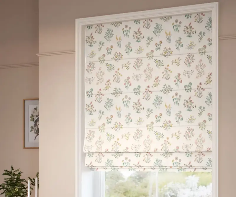 Roller blinds , Honeycomb blinds , Venetian blinds , Plantation shutters , Vertical blinds , Roman blinds 
