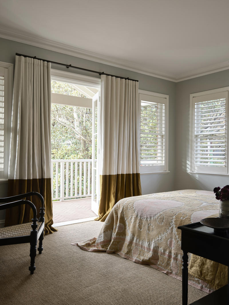 Roller blinds , Honeycomb blinds , Venetian blinds , Plantation shutters , Vertical blinds , Roman blinds 