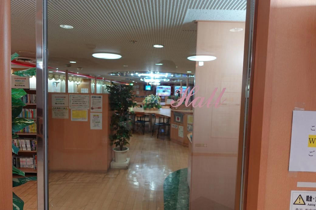  エンジンの轟音、きしむ二段ベッド…古参フェリーで行く「昭和の船旅」 , さらば、九越フェリー「らぶ・べる」！「さんふらわあ」転換後も残る痕跡,  2024年問題、コロナ禍、エコ対応…古参フェリーが新造船に置き換わる理由 , 古参フェリーの進路「海外・国内で再就航」「災害救助船」「チッタゴン行き」, 日本国内で再活用も, 解体前に乗船してみてはいかが