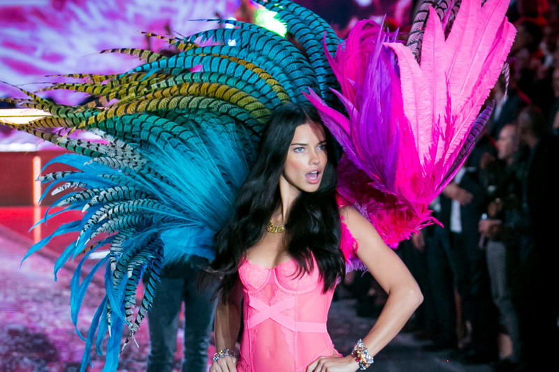 Adriana Lima Eternal supermodels, Beverly Johnson, Naomi Campbell, Cindy Crawford, Kate Moss, Gisele Bündchen, Linda Evangelista, Claudia Schiffer, Tyra Banks, Adriana Lima, Bella Hadid, Cara Delevingne, Shalom Harlow