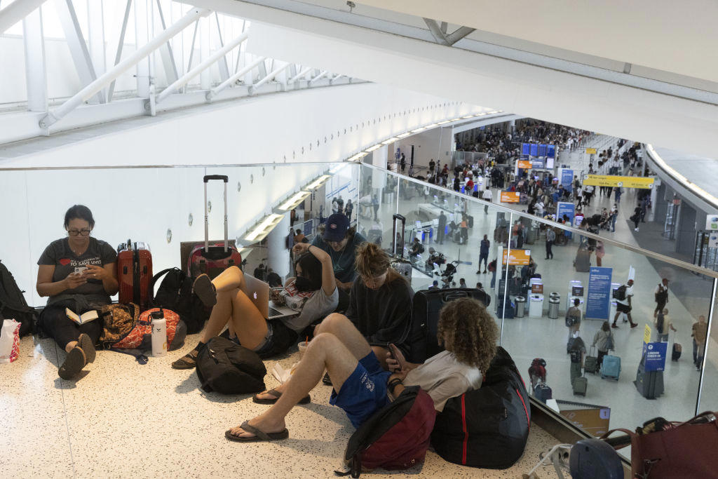 Travel chaos hits the US with flights grounded coast to coast