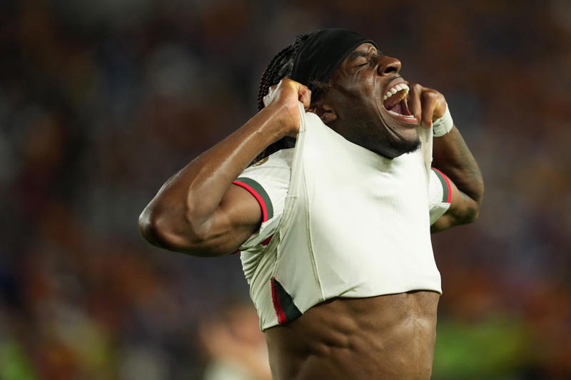 Latest transfer news headlines, Gyokeres to Arsenal fee revealed, Tottenham get Kudus boost, Arsenal reveal Martin Zubimendi shirt number, Gyokeres to Arsenal update, Arsenal close in on Gyokeres, Arteta: Zubimendi could be key signing for Arsenal, Arsenal confirm Zubimendi signing, Kudus to Tottenham update, Barcelona to step up Rashford move, Spurs eye Kudus alternative, Chelsea outcast eyes homecoming, Tottenham plan second Kudus bid next week, Man Utd make shock move for Calvert-Lewin, Arsenal in Gyokeres breakthrough, Nwaneri to Chelsea twist, Arsenal plot opening Madueke bid, Reece James sends fitness update, Fran Garcia on his future, Nwaneri 'reluctant' to sign new Arsenal deal, Chelsea and Arsenal to hold Madueke talks, Tottenham plot second bid for Kudus after £50m offer rejected, Walker speaks on shock Burnley move, Porto chasing Sainz, Jackson future in doubt?, No offers for Madueke, Stoke land Mubama, Watford sign Semedo, Done deal! Brighton land left-back, Chelsea interested in Nwaneri, Arsenal agree Madueke deal, Done deal! Chelsea sign Gittens, Arsenal face new Rodrygo rival, Arsenal step up Madueke talks, Gyokeres set for Sporting return, Maksym Taloverov joins Stoke, Arsenal get Madueke boost, Man Utd reveal Leon plan, Walker reacts to Burnley move, Man Utd confirm Leon signing, DONE DEAL, Arsenal 'prepare' Gyokeres move, Palmer praises Estevao, Man Utd stars to seek summer moves, Cunha shirt number, Gittens announcement imminent, Maresca on Madueke's future, Arsenal set new Gyokeres deadline, Osimhen chooses Man Utd move, Chelsea in talks over Dibling deal, Arsenal get huge Rodrygo boost, Madueke wants Arsenal move, Rashford chooses preferred next club, Woltemade to Bayern hits pothole, Calvert-Lewin receives Premier League, Bundesliga offers, DONE DEAL: Chelsea wonderkid joins Torino, Nwaneri in contract talks, Eze to push for Arsenal switch, Juventus to terminate Vlahovic?, DONE DEAL: Jonathan David joins Juventus, Martinelli to Saudi Arabia?, More on Gittens and Chelsea, Kyle Walker set for shock move, DONE DEAL: Keane extends Everton deal, Manchester City eye Inter defender, NEW: Man United tried for Ndidi last summer, Cunha handed No10 shirt, Man Utd quintet hand in transfer requests, Coutinho leaves Villa, Brownhill Burnley future uncertain, Hirst commits future to Ipswich, Scalvini top Newcastle target, Rashford to return to Man Utd, Galbraith set for Swans, David jets in for Juve medical, Cajuste attracting suitors, Charlton add Bell, Spurs appoint Martin Ho, Al-Nassr turn attention to Martinelli, Arsenal and Chelsea keeping tabs on Smit, Dumfries' release clause, Silva turns down Saudi, Williams speaks on new Bilbao deal, Man Utd not pursuing Calvert-Lewin, Tomiyasu to leave Arsenal, Nico Williams signs new deal, Man City appoint Andree Jeglertz, Arteta and Heinze set for Arsenal reunion, Gittens set for Chelsea move, DONE DEAL, David arrives for medical, Rodrygo boost, Arsenal to appoint Gabriel Heinze, Newcastle launch second Elanga bid, Arsenal hold fresh Madueke talks, Spurs looking to sell Richarlison, Diouf unimpressed by Burnley demands, Milambo signs for Brentford, Bournemouth close in on Diakite, Man City appoint Jeglertz, Newcastle launch Elanga bid