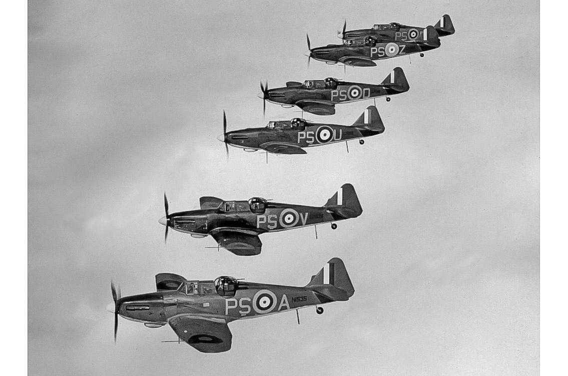 10: Gloster Gladiator, 9: Martin-Baker MB5, 8: Boulton Paul Defiant, 7: Westland Whirlwind, 6: Hawker Typhoon, 5: Bristol Beaufighter, 4: De Havilland Mosquito, 3: Hawker Hurricane, 2: Supermarine Spitfire, 1: Hawker Tempest