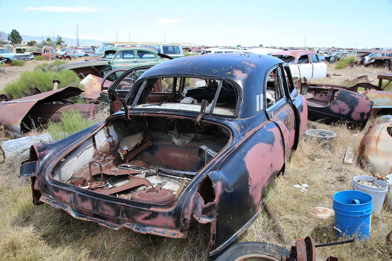 CADILLAC 1948, LINCOLN TOWN CAR 1978, NASH METROPOLITAN, CROSLEY 1948, FORD FALCON 1959, LINCOLN CONTINENTAL 1972, OLDSMOBILE NIGHTY EIGHT LIMOUSINE 1961, CHRYSLER WINDSOR 1960, NASH STATESMAN 1952, BUICK 1941, LINCOLN CONTINENTAL 1968, DODGE DART 1968, CADILLAC COUPE DEVILLE 1970, OLDSMOBILE NINETY EIGHT 1970, FWD SUCOE 1944, THAMES FREIGHTER 800, NASH AMBASSADOR SUPER 1956, BUICK RIVIERA 1972, PONTIAC STARCHIEF 1963, DODGE CORONET SIERRA 1952, HUDSON 1946, STUDEBAKER CHAMPION 1950, OLDSMOBILE 1940, NASH AMBASSADOR CUSTOM 1953, BUICK CENTURION 1973, CHRYSLER NEW YORKER DELUXE 1955, AUSTIN CAMBRIAN, STUDEBAKER COMMANDER CAMPER 1957, STUDEBAKER COMMANDER 1955, INTERNATIONAL C120, LAND ROVER DISCOVERY, PONTIAC SILVER STREAK 1950, PACKARD 200 1952, FWD MODEL HR 1950, CHEVROLET CORVAIR 1960, FORD B SERIES BUS, INTERNATIONAL KB2
