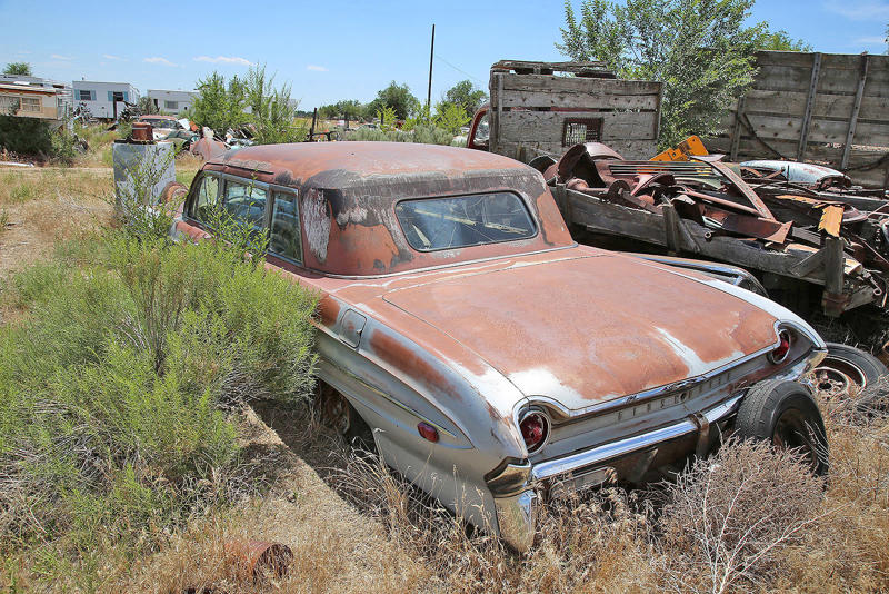 CADILLAC 1948, LINCOLN TOWN CAR 1978, NASH METROPOLITAN, CROSLEY 1948, FORD FALCON 1959, LINCOLN CONTINENTAL 1972, OLDSMOBILE NIGHTY EIGHT LIMOUSINE 1961, CHRYSLER WINDSOR 1960, NASH STATESMAN 1952, BUICK 1941, LINCOLN CONTINENTAL 1968, DODGE DART 1968, CADILLAC COUPE DEVILLE 1970, OLDSMOBILE NINETY EIGHT 1970, FWD SUCOE 1944, THAMES FREIGHTER 800, NASH AMBASSADOR SUPER 1956, BUICK RIVIERA 1972, PONTIAC STARCHIEF 1963, DODGE CORONET SIERRA 1952, HUDSON 1946, STUDEBAKER CHAMPION 1950, OLDSMOBILE 1940, NASH AMBASSADOR CUSTOM 1953, BUICK CENTURION 1973, CHRYSLER NEW YORKER DELUXE 1955, AUSTIN CAMBRIAN, STUDEBAKER COMMANDER CAMPER 1957, STUDEBAKER COMMANDER 1955, INTERNATIONAL C120, LAND ROVER DISCOVERY, PONTIAC SILVER STREAK 1950, PACKARD 200 1952, FWD MODEL HR 1950, CHEVROLET CORVAIR 1960, FORD B SERIES BUS, INTERNATIONAL KB2