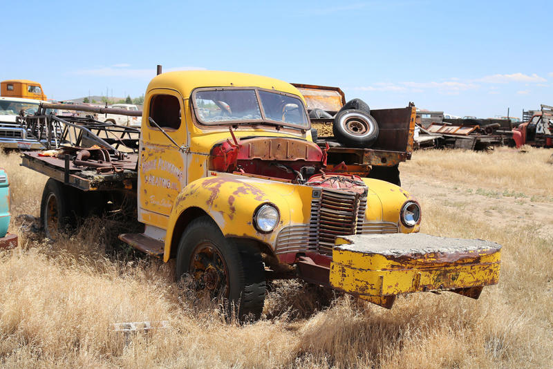 CADILLAC 1948, LINCOLN TOWN CAR 1978, NASH METROPOLITAN, CROSLEY 1948, FORD FALCON 1959, LINCOLN CONTINENTAL 1972, OLDSMOBILE NIGHTY EIGHT LIMOUSINE 1961, CHRYSLER WINDSOR 1960, NASH STATESMAN 1952, BUICK 1941, LINCOLN CONTINENTAL 1968, DODGE DART 1968, CADILLAC COUPE DEVILLE 1970, OLDSMOBILE NINETY EIGHT 1970, FWD SUCOE 1944, THAMES FREIGHTER 800, NASH AMBASSADOR SUPER 1956, BUICK RIVIERA 1972, PONTIAC STARCHIEF 1963, DODGE CORONET SIERRA 1952, HUDSON 1946, STUDEBAKER CHAMPION 1950, OLDSMOBILE 1940, NASH AMBASSADOR CUSTOM 1953, BUICK CENTURION 1973, CHRYSLER NEW YORKER DELUXE 1955, AUSTIN CAMBRIAN, STUDEBAKER COMMANDER CAMPER 1957, STUDEBAKER COMMANDER 1955, INTERNATIONAL C120, LAND ROVER DISCOVERY, PONTIAC SILVER STREAK 1950, PACKARD 200 1952, FWD MODEL HR 1950, CHEVROLET CORVAIR 1960, FORD B SERIES BUS, INTERNATIONAL KB2