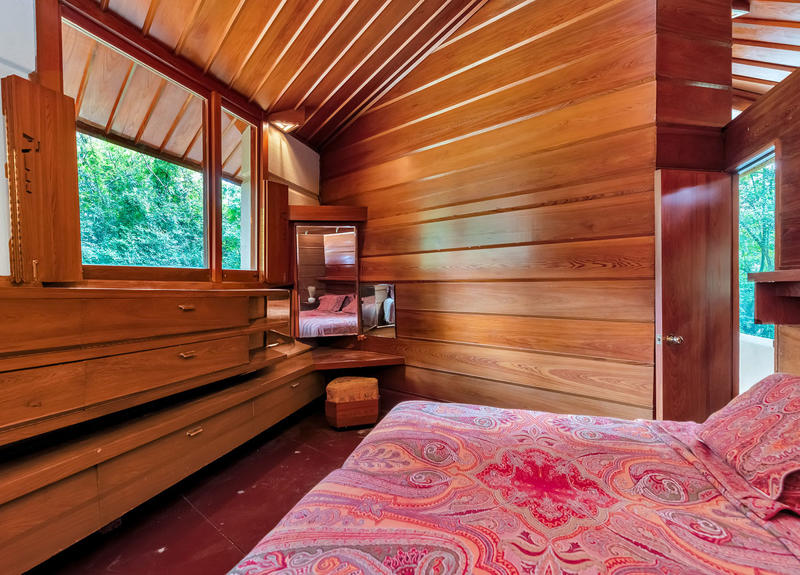 Frank Lloyd Wright's Fountainhead House in Photos