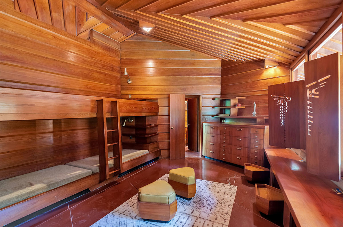 Frank Lloyd Wright's Fountainhead House in Photos