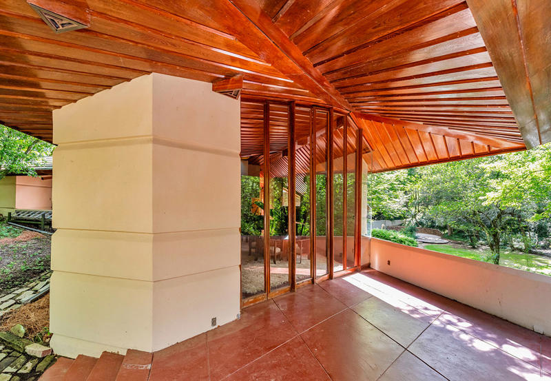 Frank Lloyd Wright's Fountainhead House in Photos