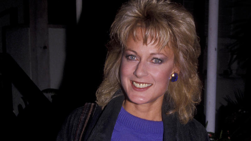 June Chadwick after the series Sci-fi series of the 80s: 'V', Jane Badler: Diana, Jane Badler after the series, Nicky Katt: Sean Donovan, Nicky Katt after the series, Faye Grant: Julie Parrish, Faye Grant after the series, June Chadwick: Lydia, June Chadwick after the series, Robert Englund: Willie, Robert Englund after the series, Andrew Prine: Steven, Andrew Prine after the series, Marc Singer: Mike Donovan, Marc Singer after the series, Judson Scott: Lieutenant James, Judson Scott after the series, Richard Herd: John, Richard Herd after the series, Michael Wright: Elias Taylor, Michael Wright after the series, Lane Smith: Nathan Bates, Lane Smith after the series, Jeff Yagher: Kyle Bates, Jeff Yagher after the series, Michael Ironside: Ham Tyler, Michael Ironside after the series, Jennifer Cooke: Elizabeth, Jennifer Cooke after the series, Blair Tefkin: Robin Maxwell, Blair Tefkin after the series, Aki Aleong: Mr. Chiang, Aki Aleong after series, Duncan Regehr: Charles