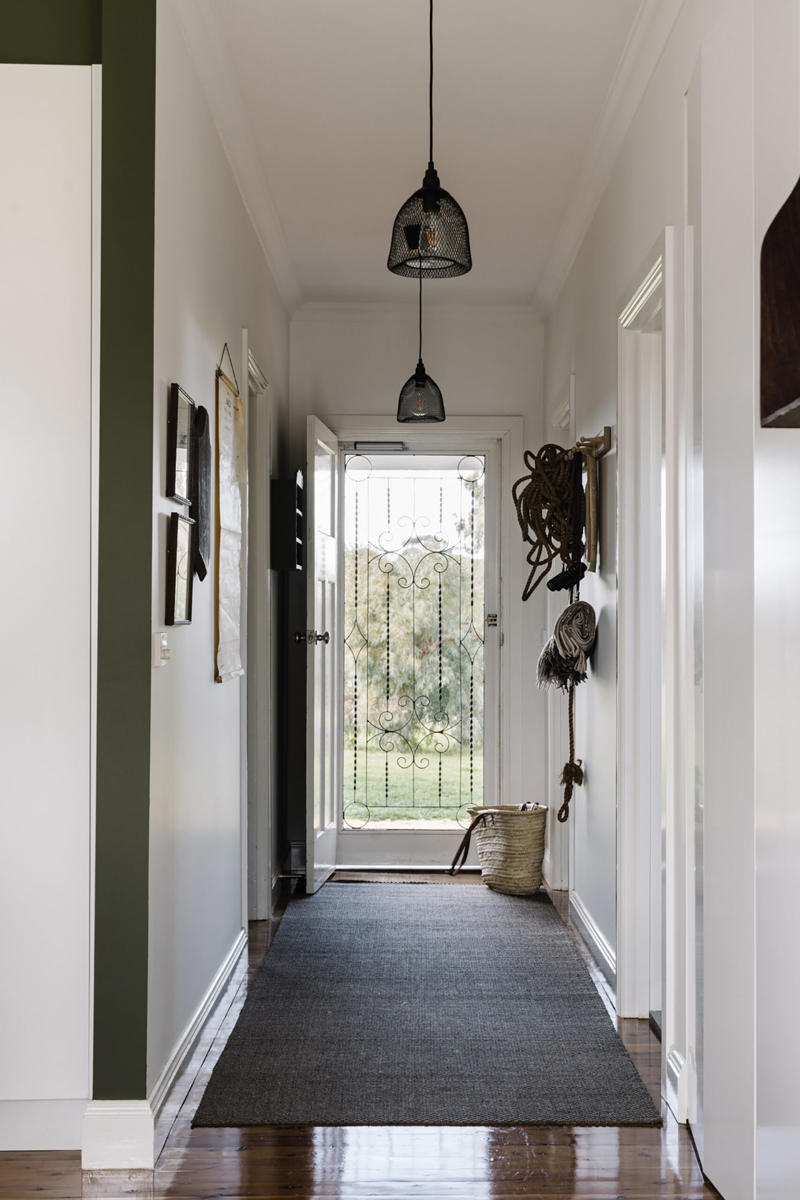 27 charming country home entryway ideas,      Wrought metal screen   ,      Light and bright   ,      Vintage art   ,      Pink door   ,      Cosy seating   ,      Hats off   ,      Antique church pew   ,      Hand-painted windows   ,      Rattan lamp shade   ,      Glass corridors   ,      Light-filled   ,      Gallery wall   ,      Soaring ceilings   ,      Weatherboard walls   ,      Checkerboard   ,      French doors   ,      Mudroom entrance   ,      Symmetrical plantings   ,      Built-in bench seat   ,      Statement runner   ,      Antique pieces   ,      Leadlight windows   ,      Small study nook   ,      Dark herringbone tiles   ,      All white   ,      Yellow door   ,      Dark timber joinery   