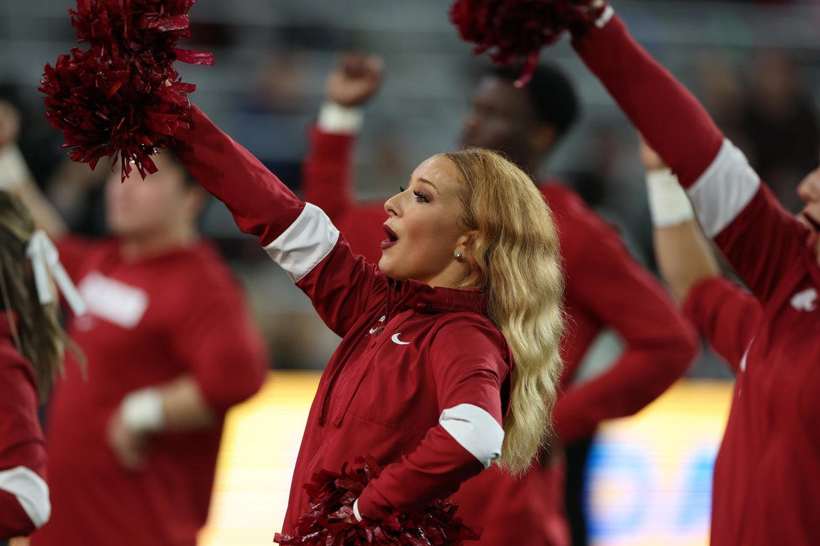 Fantastic cheerleader photos from the 2025 college football playoffs