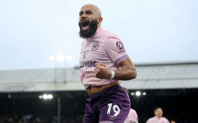 Latest transfer news headlines, Chelsea eye Casado deal, Lookman price, Everton deal close, Arsenal get Cristhian Mosquera boost, Man Utd to sign Mbeumo this week, Sunderland close to Petrovic deal, New Tottenham bid for Kudus expected, Liverpool target Lukeba deal, Mosquera to Arsenal latest, Man Utd step up Watkins move, Arsenal handed new Rodrygo boost, Chelsea make shock bid for Real Madrid hero, Gyokeres agrees Arsenal deal, Chelsea exits, Kaoru Mitoma wants Brighton stay, DEAL AGREED, Joao Pedro shirt number, Giroud on Lille move, Crystal Palace make formal offer for Eze replacement, Pedro debut?, Juventus book David medical, Man Utd step up interest in '£60m' Watkins, DONE DEAL, New-look Chelsea, Fulham vindication, Premier League sides circle Leipzig star, Dani Olmo speaks out on Luis Diaz and Nico Williams, DONE DEAL: Valentin Barco joins Strasbourg, DONE DEAL: Baena joins Atletico Madrid, Other options for Petrovic, Yoan Bonny to Inter: Here we go, Victor Boniface to stay at Leverkusen, Sunderland continue squad overhaul, Djorde Petrovic finds new home, Lyon set Fofana fee, Immobile Besiktas deal terminated, Hurzeler speaks on Pedro departure, DONE DEAL! Chelsea sign £60m Joao Pedro, Suarez considering retirement, Liverpool confirm appointment of ex-Arsenal player, Manchester United confirm interest in Ruiz, DONE DEAL: Spurs add Tōko Koga, Goodman extends Crystal Palace deal before new loan, Barcelona cannot register Williams, Brentford to announce Milambo signing, DONE DEAL! Quansah joins Leverkusen, BREAKING NEWS: Branthwaite signs new Everton contract, Liverpool reject Bayern's Diaz bid, Man City set to begin Dias contract talks, Liverpool in advanced talks over Guehi deal, West Ham fail with Diouf bid, Chelsea set to announce £60m Joao Pedro, New Eze twist in Arsenal transfer pursuit, David to join Juve, Kudus becomes Spurs' top priority, Bayern 'gather information' on Luis Diaz, Rodrygo 'perfect fit' for Arsenal, Chloe Kelly confirms permanent City exit, Olivier Giroud spotted in France ahead of Lille switch, Juventus to sign Jonathan David, SIGNED: Semenyo extends Bournemouth deal, Bayern Munich confirm new Jamal Musiala shirt number, Villa land Turkish target, Arsenal 'close to agreement' with Gyokeres, Newcastle target defensive upgrades, Why it does not make sense for Arsenal to sign Madueke, Chelsea to make more attacking signings?, DONE DEAL: Sunderland add Habib Diarra, DONE DEAL: Williams extends Forest stay, Joao Pedro signs Chelsea contract, Malick Fofana receives a Premier League offer, DONE DEAL: Chelsea's Lawrence joins OL Lyonnes, Messi in contract talks, Kepa: I spoke with Kai before Arsenal move, BREAKING: Arsenal confirm Kepa signing, Manchester United confirm interest in Ruiz, Liverpool working on Ekitike deal, Madueke to Arsenal latest, West Ham fail with Diouf bid, Arsenal exploring Eze deal after talks held, Partey attracting interest after Arsenal exit, Arsenal submit bid for Madueke, Tottenham confident over cut-price Kudus deal, Milambo undergoes Brentford medical, Crystal Palace close to Diomande deal, Tottenham open talks over Kudus deal, Liverpool target Isak, Osimhen and Ekitike, Richarlison set to swap Tottenham for Galatasaray, Liverpool name Harvey Elliott asking price, Liverpool in advanced talks over Guehi deal, Arsenal hold positive meeting over Eze, Joao Pedro completes Chelsea medical, Tete to stay at Fulham, Eze to Arsenal twist, Arsenal handed Nico Williams transfer hope
