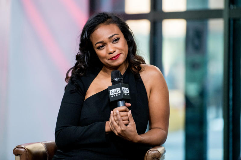 She supported Obama What has become of Tatyana Ali?, Little Banks, Ashley became more important over time, Seven years of filming, An icon of the 90s, 30 years later... She's the same!, What is he doing now?, Early debut, Sesame Street, Star Search..., World fame with 'The Fresh Prince', Six seasons, Musical career, Taking advantage of Ashley's momentum, Aspiring to be an R&B star, But then, her star faded, She hasn't stopped working, She supported Obama, A song: 'Yes we can', A long-awaited reunion, The daughter of two Banks mothers, Relationship in the 90s, The love of her life, Family life, Two little ones, She now specializes mostly in Christmas TV movies, Abbott Elementary
