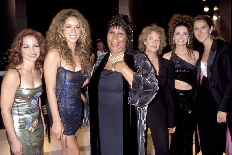 Mariah Carey: from Long Island to the world, Mariah Carey's childhood and adolescence, Family troubles, Her siblings don't want to be reminded of it, Breakthrough, Wedding of Mariah Carey and Tommy Mottola, A great voice, Hit albums from Mariah, Stars of the 90s: Mariah Carey and Whitney Houston, A Christmas muse, Physical change, Leaving Columbia, Glitter: failure, Luis Miguel and Mariah Carey: Latin romance, Mariah Carey's hospitalisation, Glitter's unfortunate release date, "An utter meltdown", Longing to be a Hollywood star, Farewell to her record company, Philantropist and activist, Mariah Carey's "comeback", 'We Belong Together', Movies: Tennessee (2008), Mariah Carey in 'Precious', No other movies, Mariah Carey and Nick Cannon, Two children, Mariah Carey's maturity, Songbird Supreme, Queen of Christmas, Viva Las Vegas!, A new love for Mariah Carey, They are both available, Mariah Carey's controversial memoir, Painful memories for her family, Mariah Carey responds to her siblings' lawsuits, The death of her sister and mother, An "inspiration" to others, A film about Mariah's life?