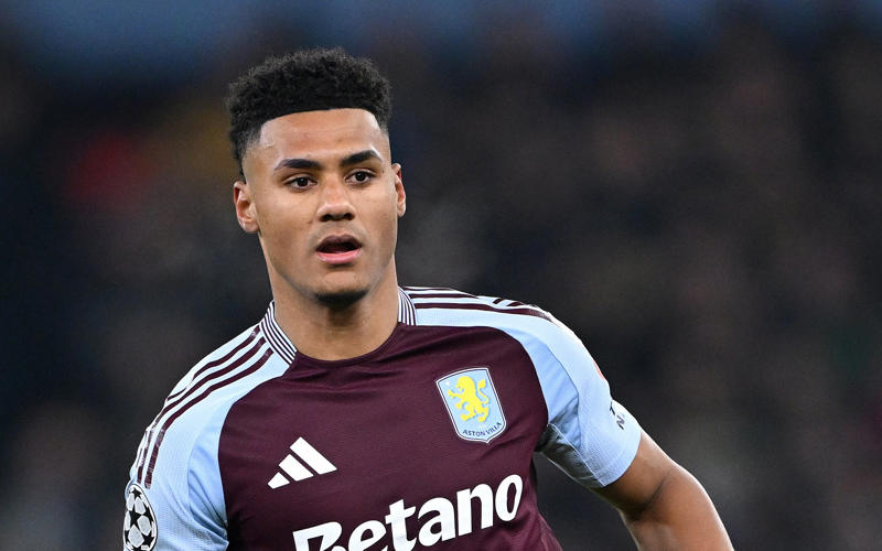 Latest transfer news headlines, Arsenal set new Gyokeres deadline, Osimhen chooses Man Utd move, Chelsea in talks over Dibling deal, Arsenal get huge Rodrygo boost, Madueke wants Arsenal move, Rashford chooses preferred next club, Woltemade to Bayern hits pothole, Calvert-Lewin receives Premier League, Bundesliga offers, DONE DEAL: Chelsea wonderkid joins Torino, Nwaneri in contract talks, Eze to push for Arsenal switch, Juventus to terminate Vlahovic?, DONE DEAL: Jonathan David joins Juventus, Martinelli to Saudi Arabia?, More on Gittens and Chelsea, Kyle Walker set for shock move, DONE DEAL: Keane extends Everton deal, Manchester City eye Inter defender, NEW: Man United tried for Ndidi last summer, Cunha handed No10 shirt, Man Utd quintet hand in transfer requests, Coutinho leaves Villa, Brownhill Burnley future uncertain, Hirst commits future to Ipswich, Scalvini top Newcastle target, Rashford to return to Man Utd, Galbraith set for Swans, David jets in for Juve medical, Cajuste attracting suitors, Charlton add Bell, Spurs appoint Martin Ho, Al-Nassr turn attention to Martinelli, Arsenal and Chelsea keeping tabs on Smit, Dumfries' release clause, Silva turns down Saudi, Williams speaks on new Bilbao deal, Man Utd not pursuing Calvert-Lewin, Tomiyasu to leave Arsenal, Nico Williams signs new deal, Man City appoint Andree Jeglertz, Arteta and Heinze set for Arsenal reunion, Gittens set for Chelsea move, DONE DEAL, David arrives for medical, Rodrygo boost, Arsenal to appoint Gabriel Heinze, Newcastle launch second Elanga bid, Arsenal hold fresh Madueke talks, Spurs looking to sell Richarlison, Diouf unimpressed by Burnley demands, Milambo signs for Brentford, Bournemouth close in on Diakite, Man City appoint Jeglertz, Newcastle launch Elanga bid, Gittens 'on verge' of Chelsea move, Milan complete Ricci deal, Shankland ends Hearts saga, Como to sign Kuhn, Pogba speaks on Monaco tears, Abraham joins Besiktas, Rodrygo set to leave Real, Juve keen on Sancho, but there is major stumbling block, Gittens latest, Manchester United in race against time to sign Mbeumo, Palace stand firm on Eze valuation, Conte targets £52m Lookman transfer, Sancho closing in on Man Utd exit, Sesko to Arsenal latest, Strasbourg agree deal for Chelsea target, PSG to rival Arsenal for Rodrygo, Man Utd prepare £43m Fabian Ruiz bid, Chelsea hold talks for Coulibaly, Arsenal given new Nico Williams hope, Chelsea eye Casado deal, Lookman price, Everton deal close, Arsenal get Cristhian Mosquera boost, Man Utd to sign Mbeumo this week, Sunderland close to Petrovic deal, New Tottenham bid for Kudus expected, Liverpool target Lukeba deal, Mosquera to Arsenal latest, Man Utd step up Watkins move, Arsenal handed new Rodrygo boost, Chelsea make shock bid for Real Madrid hero, Gyokeres agrees Arsenal deal, Chelsea exits, Kaoru Mitoma wants Brighton stay, DEAL AGREED, Joao Pedro shirt number, Giroud on Lille move, Crystal Palace make formal offer for Eze replacement, Pedro debut?, Juventus book David medical, Man Utd step up interest in '£60m' Watkins, DONE DEAL, New-look Chelsea, Fulham vindication, Premier League sides circle Leipzig star, Dani Olmo speaks out on Luis Diaz and Nico Williams
