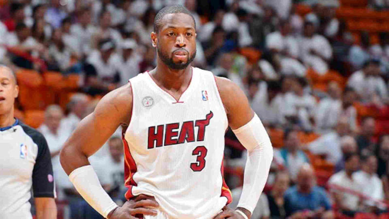 Atlanta Hawks – Dominique Wilkins, Boston Celtics – Bill Russell, Brooklyn Nets – Jason Kidd, Charlotte Hornets – Kemba Walker, Chicago Bulls – Michael Jordan, Cleveland Cavaliers – LeBron James, Detroit Pistons – Isiah Thomas, Indiana Pacers – Reggie Miller, Miami Heat – Dwyane Wade, Milwaukee Bucks – Kareem Abdul-Jabbar, New York Knicks – Patrick Ewing, Orlando Magic – Dwight Howard, Philadelphia 76ers – Julius Erving, Toronto Raptors – Kyle Lowry, Washington Wizards – Wes Unseld, Dallas Mavericks – Dirk Nowitzki, Denver Nuggets – Nikola Jokić, Golden State Warriors – Stephen Curry, Houston Rockets – Hakeem Olajuwon, LA Clippers – Chris Paul, Los Angeles Lakers – Magic Johnson, Memphis Grizzlies – Marc Gasol, Minnesota Timberwolves – Kevin Garnett, New Orleans Pelicans – Anthony Davis, Oklahoma City Thunder – Kevin Durant, Phoenix Suns – Steve Nash, Portland Trail Blazers – Clyde Drexler, Sacramento Kings – Chris Webber, San Antonio Spurs – Tim Duncan, Utah Jazz – Karl Malone